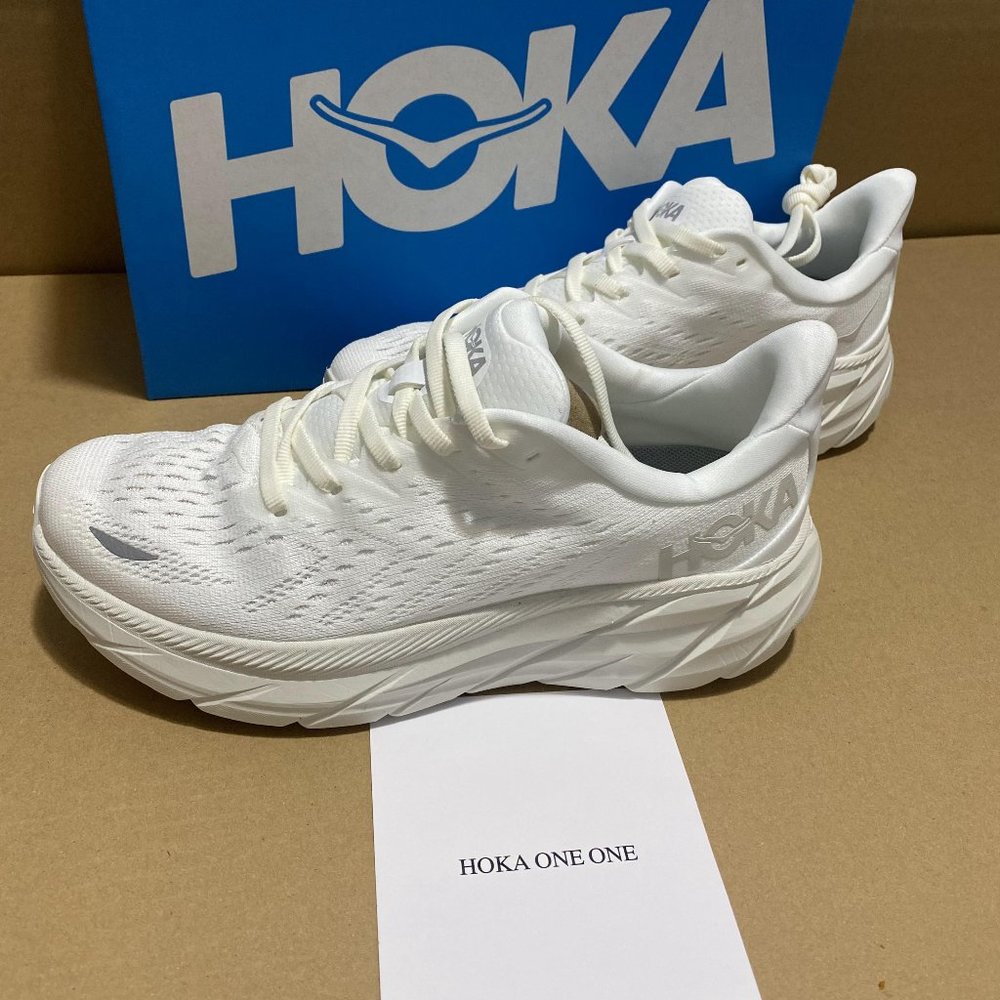 NEW Hoka Women's Clifton 8 White